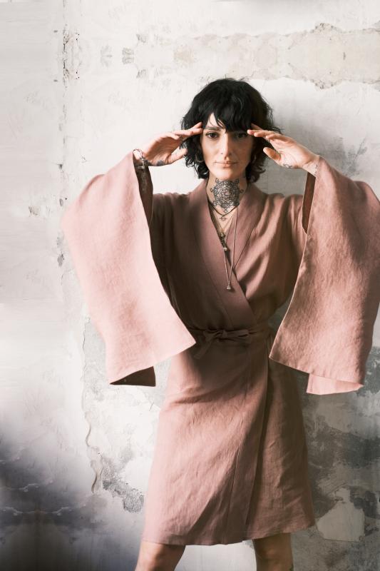 len kimono